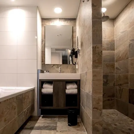 Hotel Roermond 4*