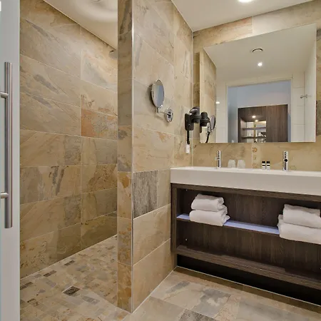 Hotel Hotel Roermond 4*